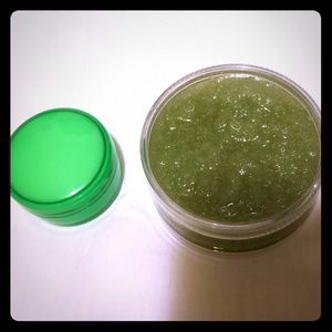 Cucumber Melon Body Sugar Scrub & Hemp Lotion